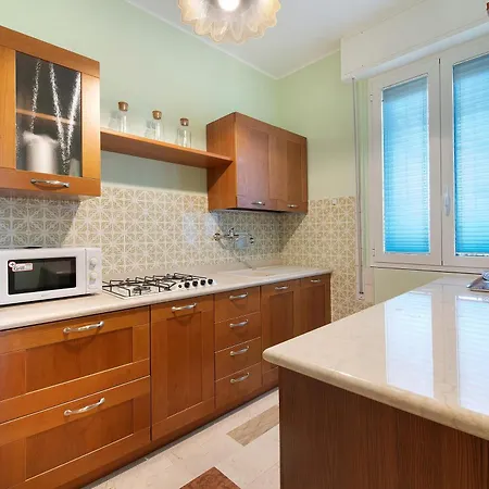 Iconi Garda Vakantiehuis Manerba del Garda